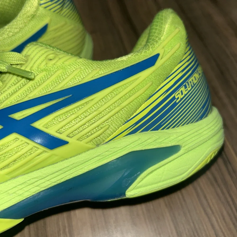 ASICS Women's Solution Speed FlyteFoam 2 Clay Tennis Shoes, 10, Hazard Green/Reb